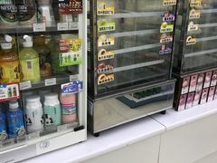 -全家便利店(长江南路站店)