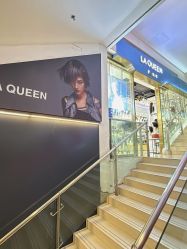-LAQUEEN 时尚健康假发