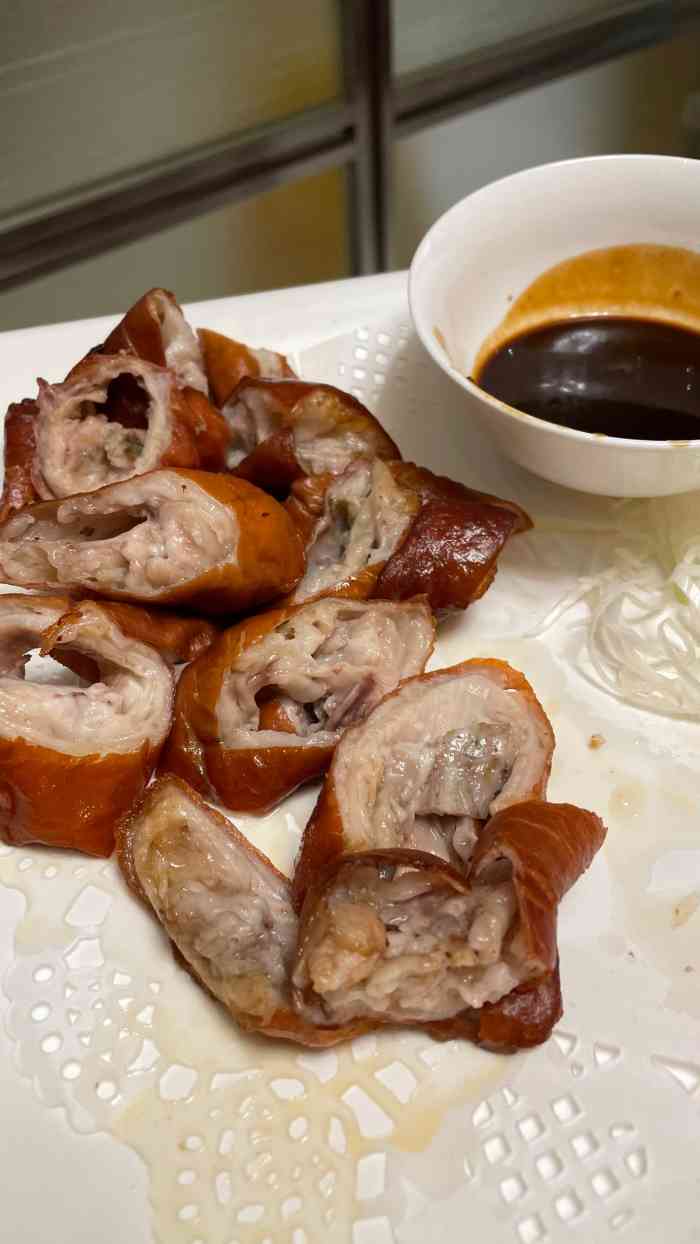 惠友饭店(沈辽东路店)-"菜量比较大,适合东北人聚餐,味道也不错,.