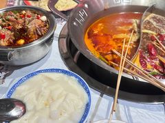 -大芊金重庆串串火锅(南京路店)