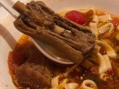 -天下三绝 牛肉面/红酒
