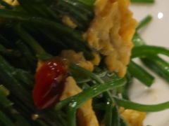 -乡村馕坑肉·烧烤·新疆菜·本地人更爱吃(阿勒泰首店)