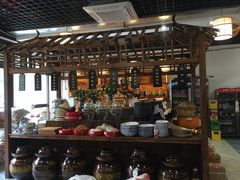 -黄桷树曹家私房菜(江与城店)