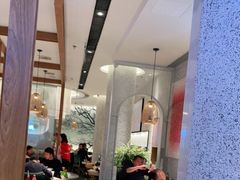 大堂-三人行骨头王火锅(长寿店)