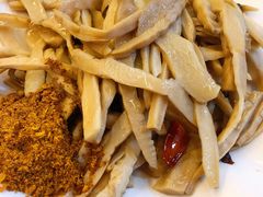 招牌卤笋-耗儿鱼蛙蛙叫·老成都火锅(蛇口海昌街店)