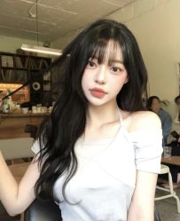 -变画·发型STUDIO