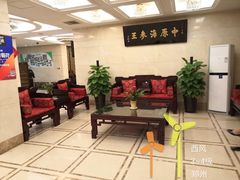 -鲁班小馆(政四街店)