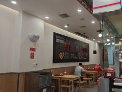 -塔斯汀中国汉堡(团一大店)