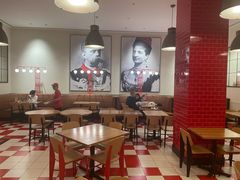 -城市大道红炉披萨烘焙坊