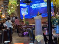 -临界音乐酒馆·小龙虾·江湖菜(华熙LIVE·鱼洞店)