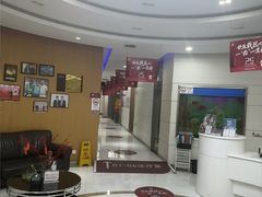 -雅悦齿科(顾村公园店)