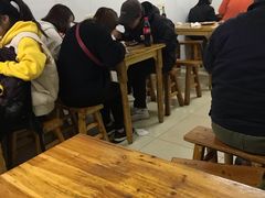 -何记酿皮店(西流湾店)