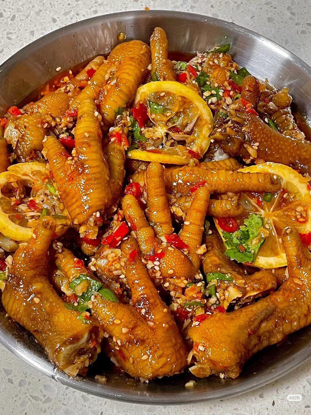 泡椒鸡爪辣出新高度