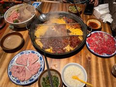 -周小明火锅(黑金冠社区店)