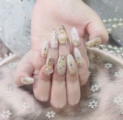 -JERRY日式美甲美睫纹绣工坊