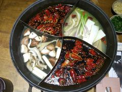 -白乐天毛肚火锅馆(南滨路店)