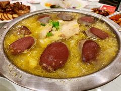 酸菜白肉血肠-迎宾大酒店(东北大马路店)