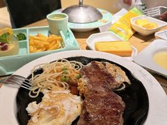 -豪客来牛排(人民东路店)