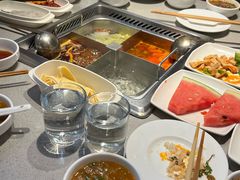 -海底捞火锅(新松江路店)
