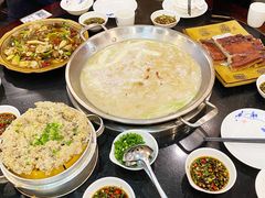 -老来福·非遗酸汤兔(凯旋路店)