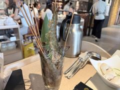 鲜活竹签虾-围炉夜话·潮汕卤水火锅(榕江店)