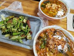 -二钢串叔麻辣烫(华龙大厦店)
