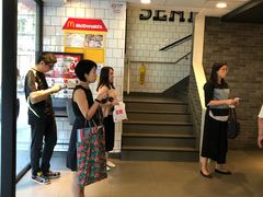 -麦当劳(水坑尾街店)