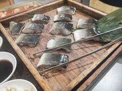 -围炉肉舍•炭烤活鳗•丹东海鲜烤肉(步行街店)