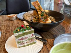 圣诞树抹茶千层蛋糕-18号酒馆(天目里店)
