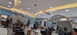 点击看大图 -八佰伴8008星级形象店
