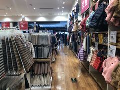 -优衣库(哈尔滨乐松广场店)