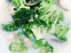 上汤西兰花-新吉士·上海菜(浦东LCM置汇旭辉店)