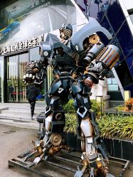 -M8全球名车广场