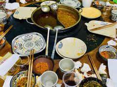 -重庆故事姊妹老火锅(财经学院店)