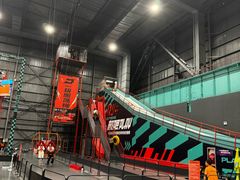-极限PLAY运动娱乐新世界·团建派对潮玩休闲馆·室内蹦极高空游乐园