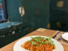 -Mark&Mars Restaurant