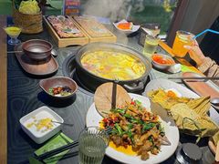 -一朵菌·野生菌探索家火锅(南亚店)