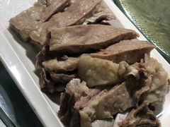 -清真·胖妈妈手抓餐厅(定西路长城宾馆店)