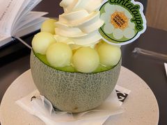 哈密瓜冰淇淋-玲婧胡同·生日蛋糕·餐厅(嘉里城店)