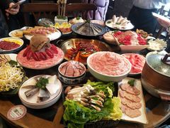 -小天鹅火锅·一线江景洪鼎旗舰店(洪崖洞店)