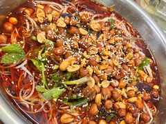 -周良天山牛杂城(天山路总店)