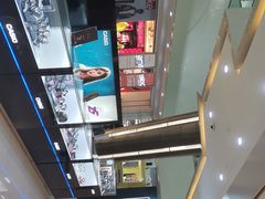 -鸿通城购物中心