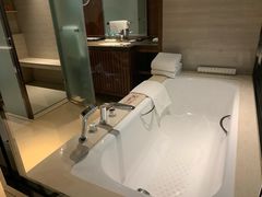 -西双版纳融创皇冠假日度假酒店