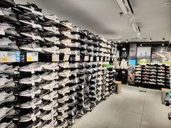 -迪卡侬(环球港店)