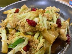干锅花菜-老妈私房鱼头(欧洲城店)
