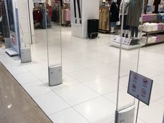 -优衣库(南京建邺万达广场店)