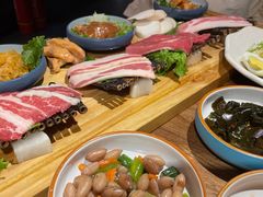 -明洞阿姨·韩式酱蟹烤肉·创意料理(三元桥店)