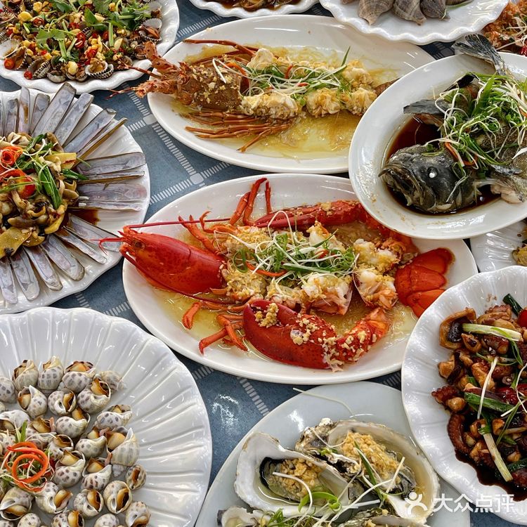 巽寮湾bi吃的海鲜店 放假了和家里人一起来惠州巽寮湾玩