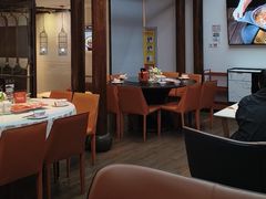 -阿瓦山寨·湘菜现炒·剁椒鱼头王(咸阳总店)