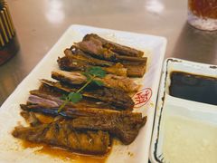 -潮界(LU·ONE凯德晶萃广场店)